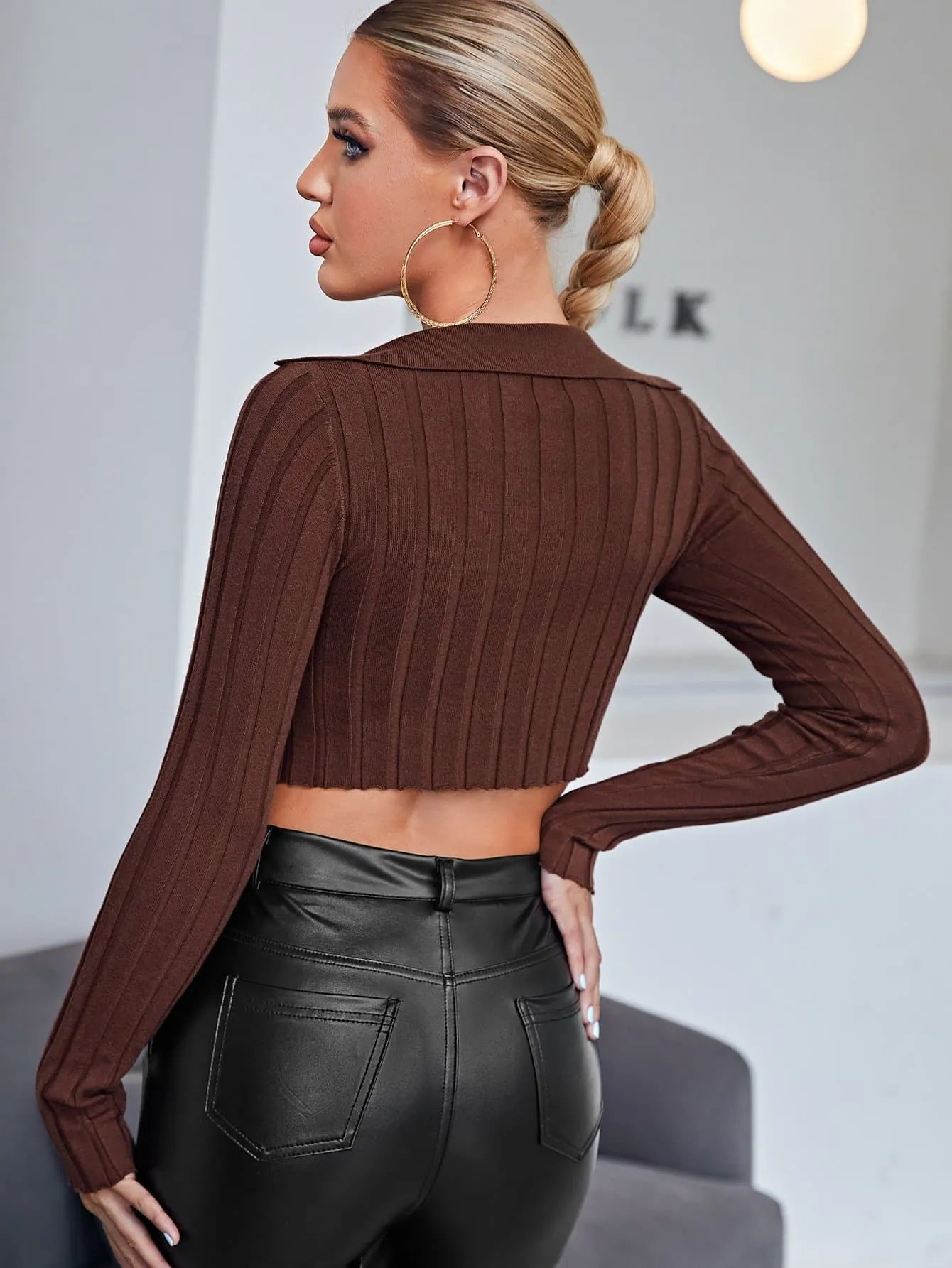 Brown Scoop Neck Frill Rib-knit Crop Sweater Top