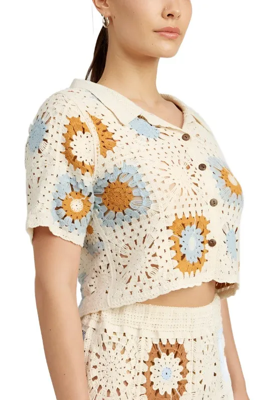 CROCHET CROPPED BUTTON UP TOP