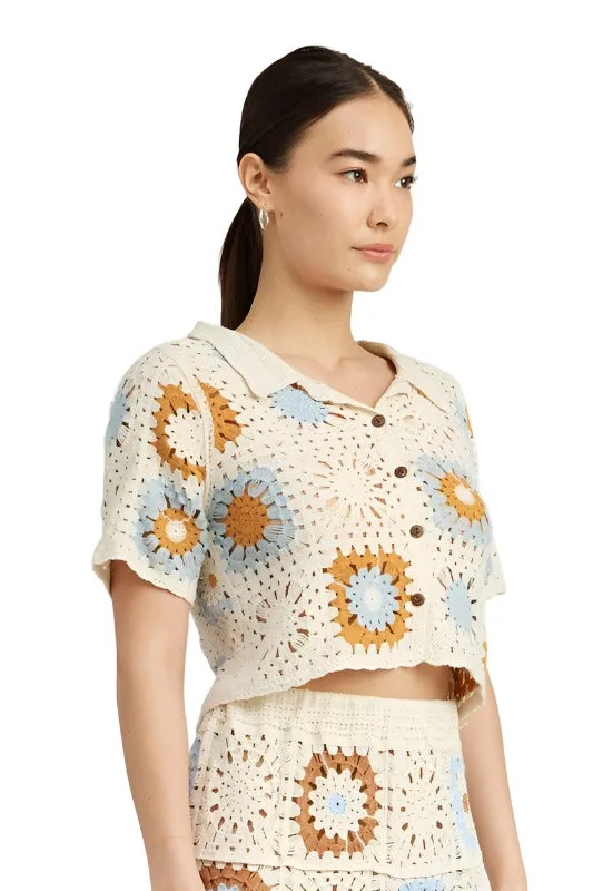 CROCHET CROPPED BUTTON UP TOP