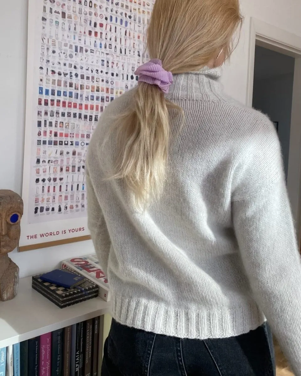 Easy Peasy Sweater with turtleneck by Önling, No 1 knitting kit