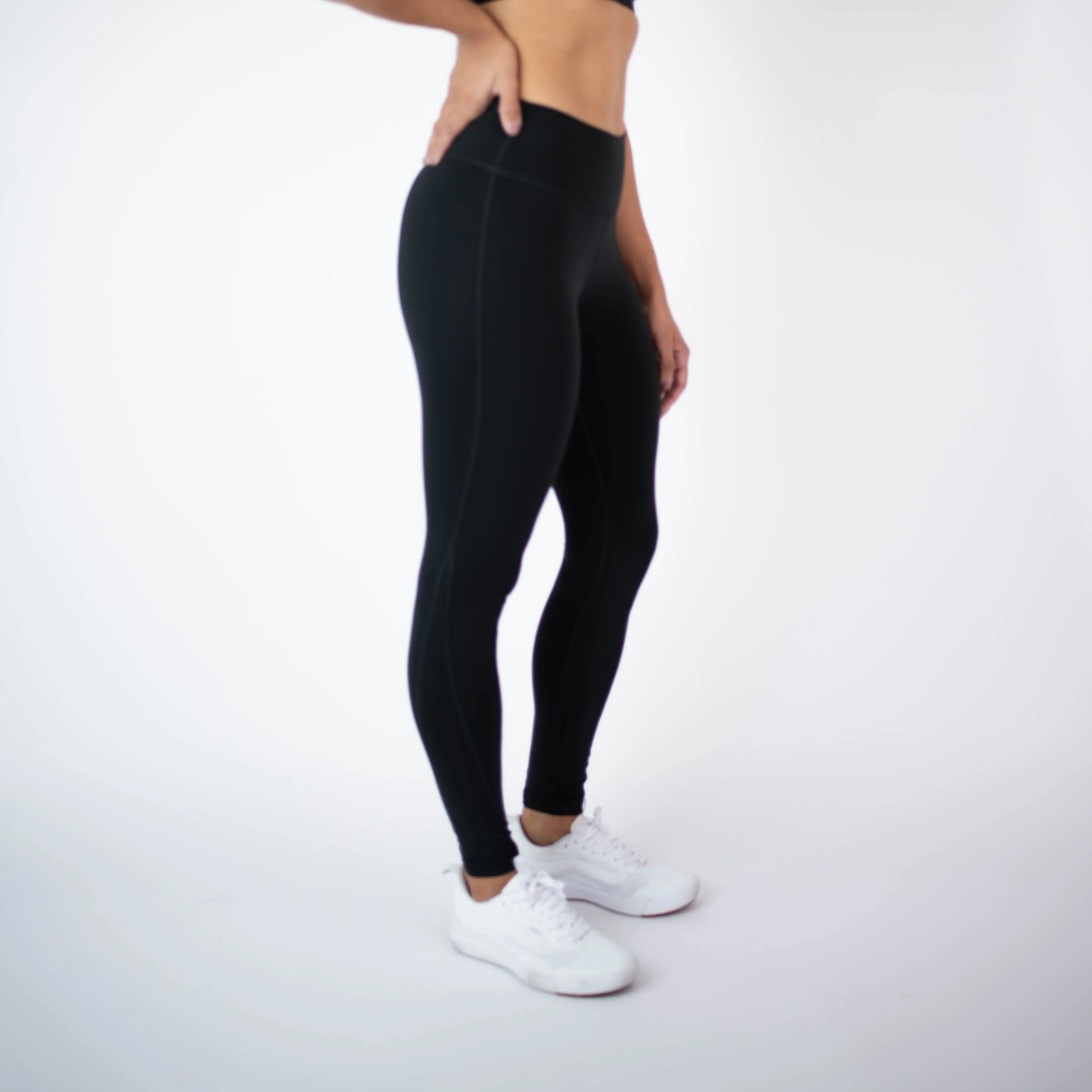 FLEO Apex 25" Black Leggings (Bounce)