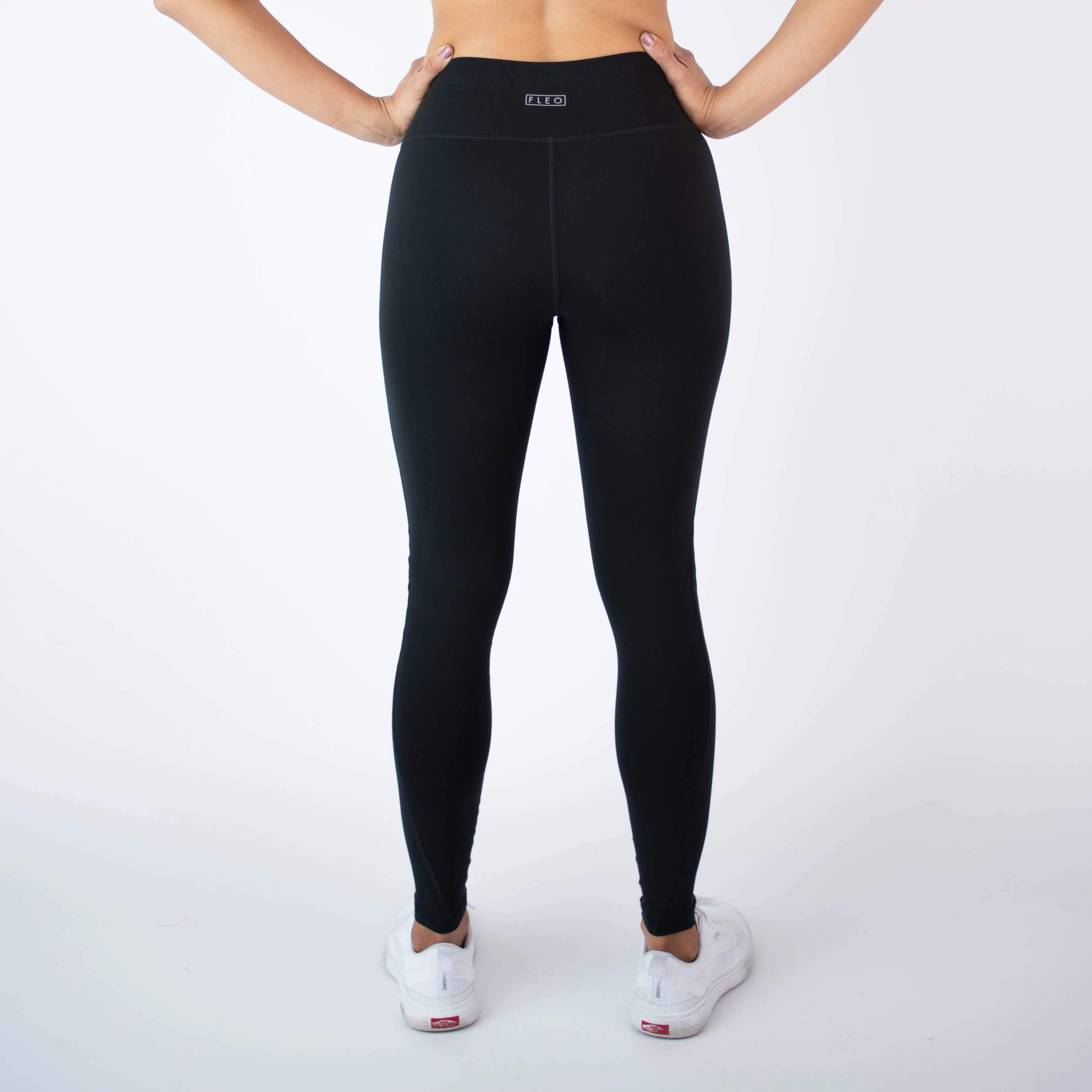 FLEO Apex 25" Black Leggings (Bounce)