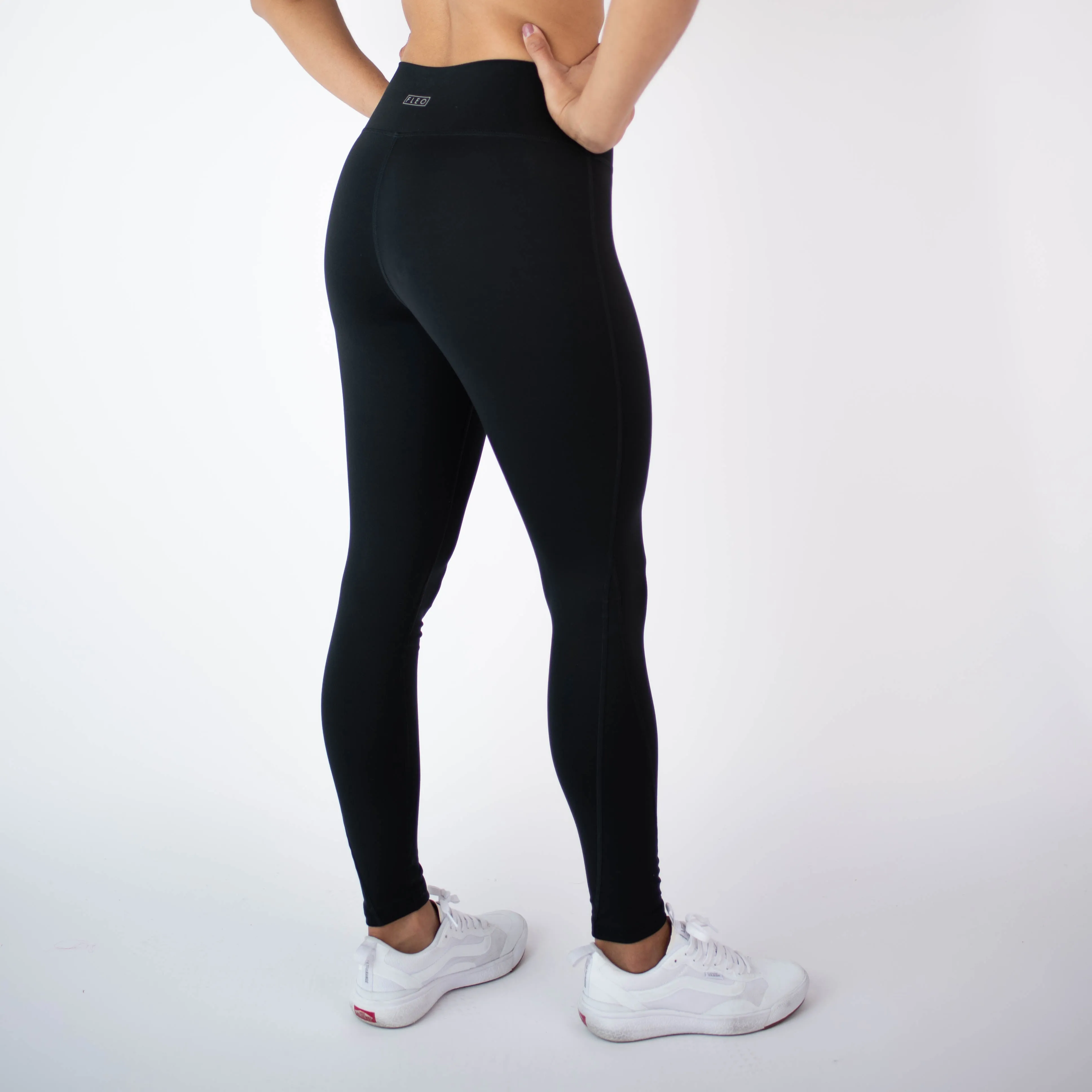 FLEO Apex 25" Black Leggings (Bounce)