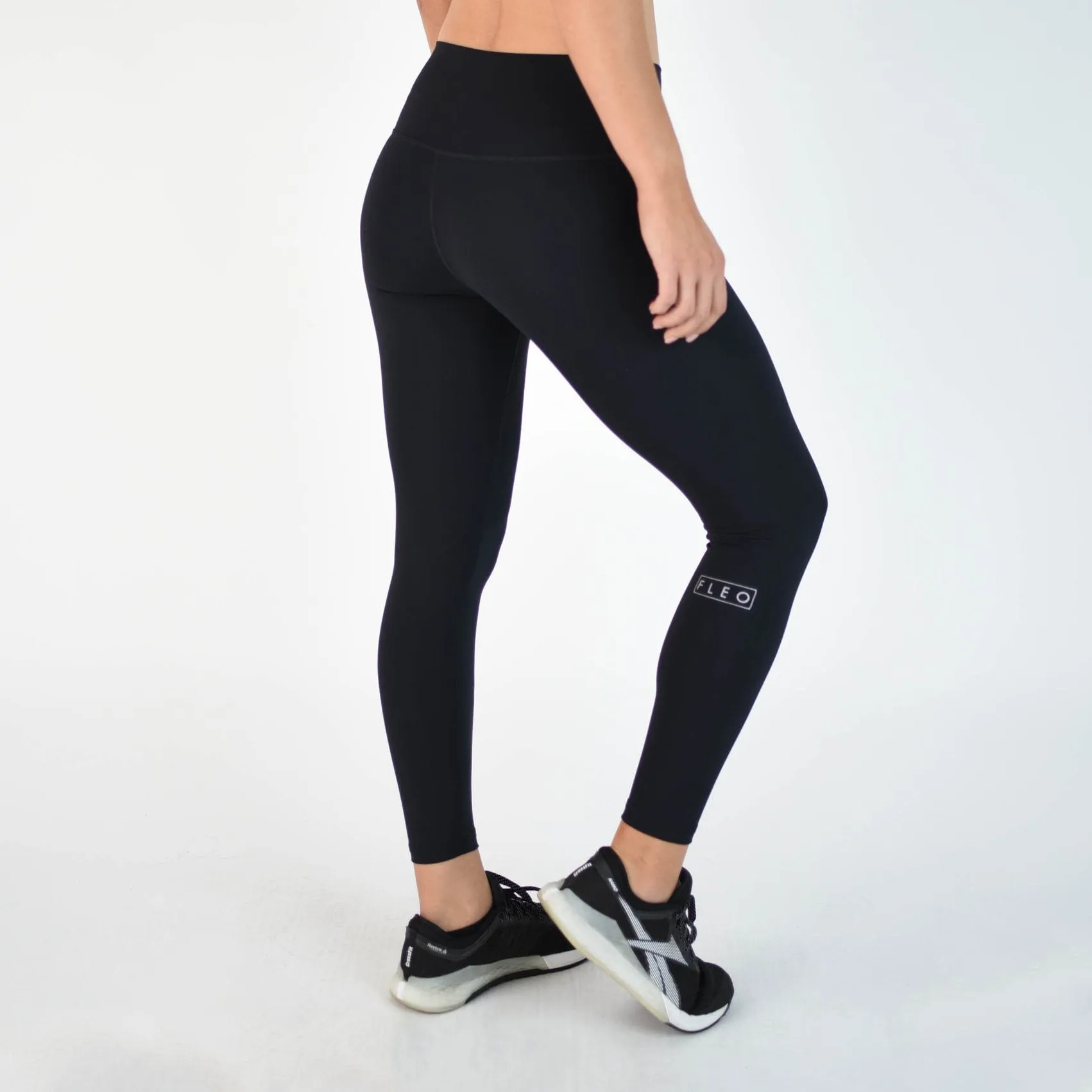 FLEO El Toro 25" Black Leggings (Bounce)