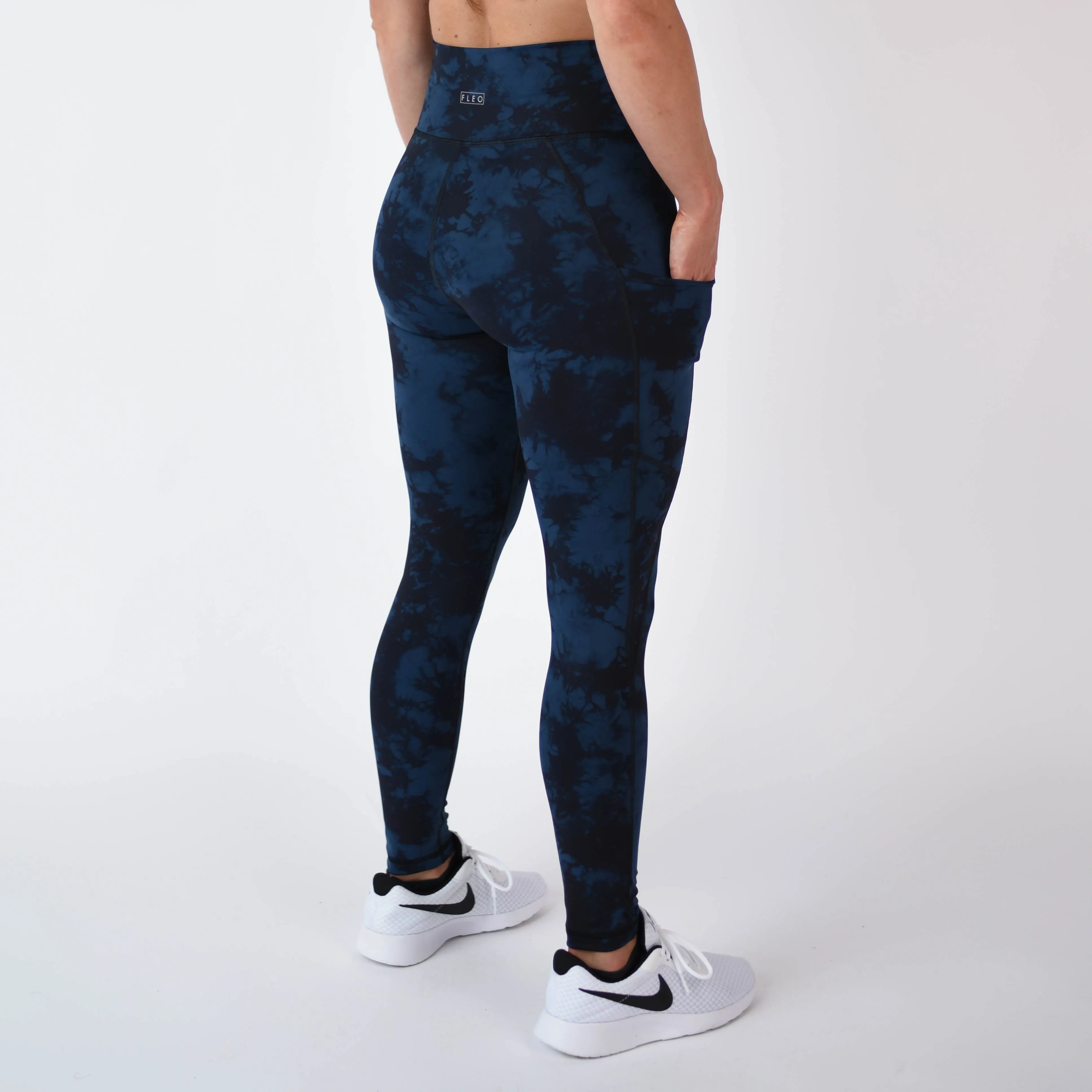 FLEO Reverie 25" Olympus Leggings