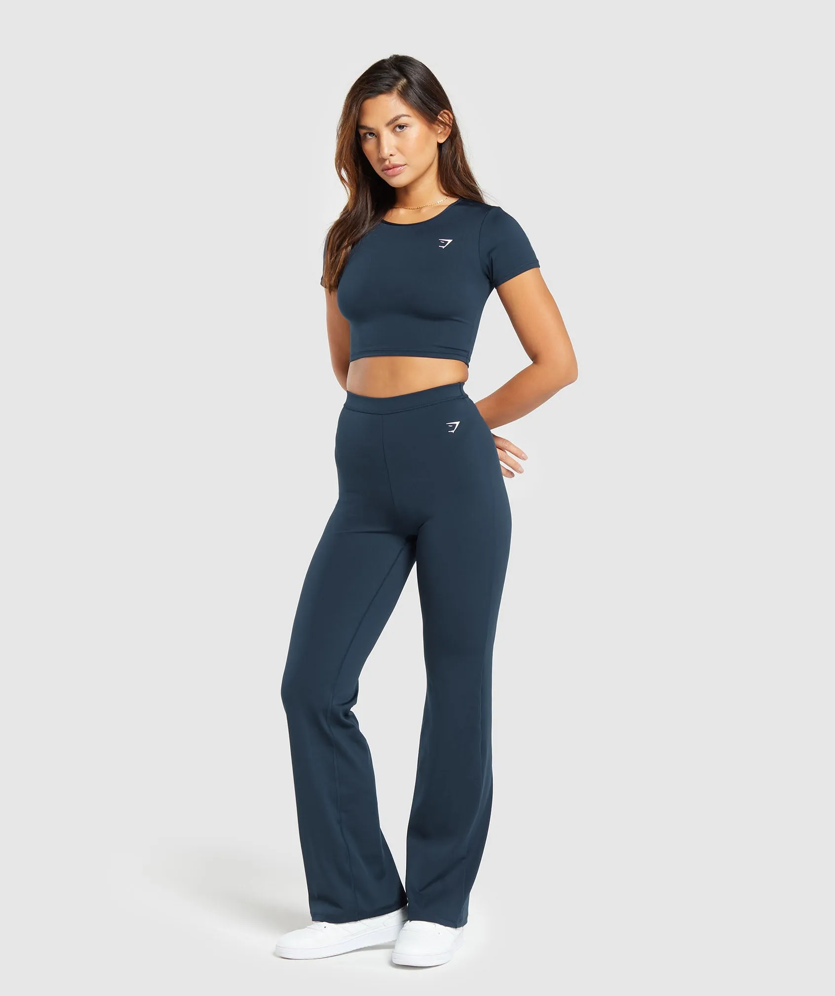 Gymshark Everyday Regular Flared Leggings - Navy