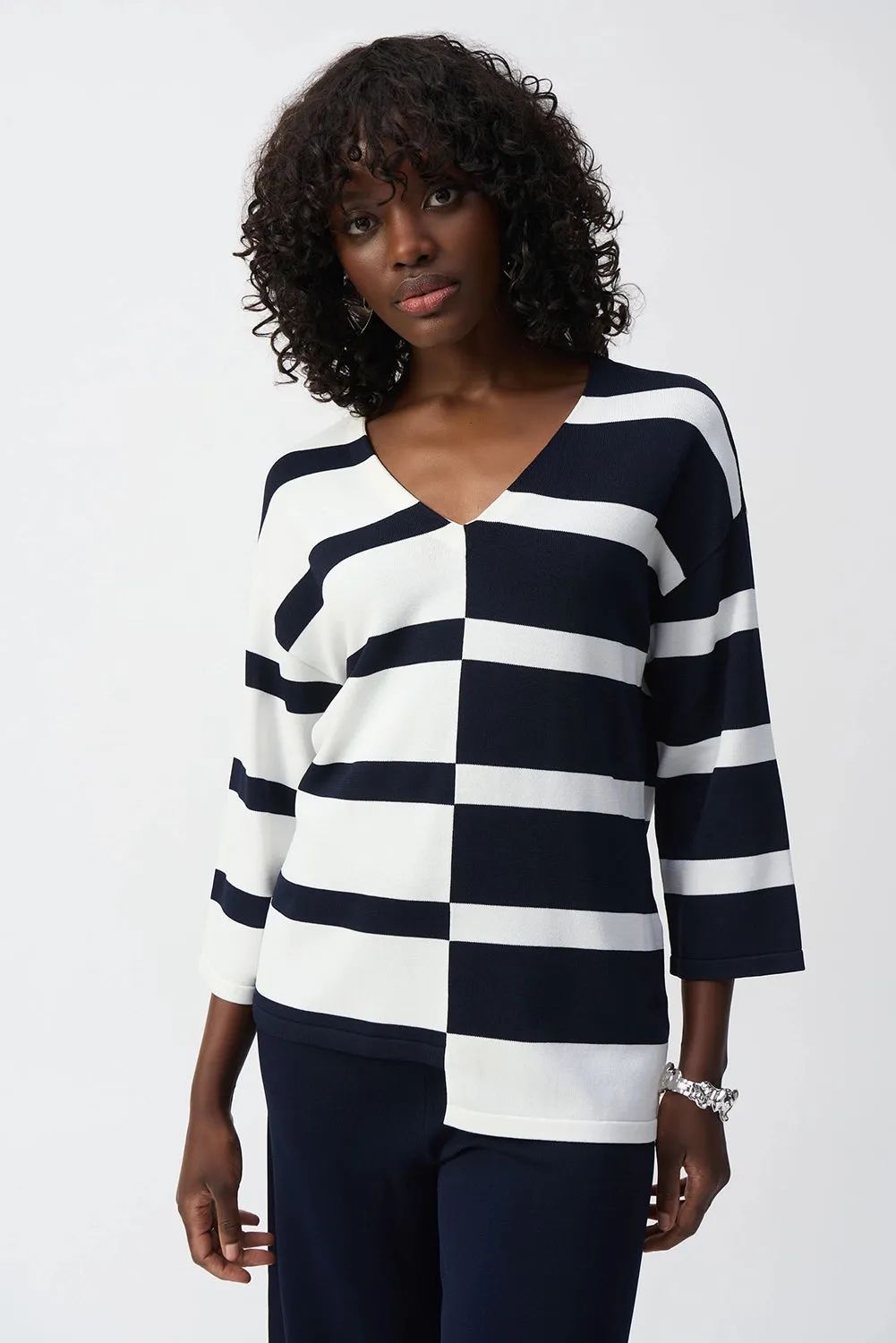 Joseph Ribkoff  | Striped Sweater Knit V-Neck Pullover - Midnight Blue/Vanilla