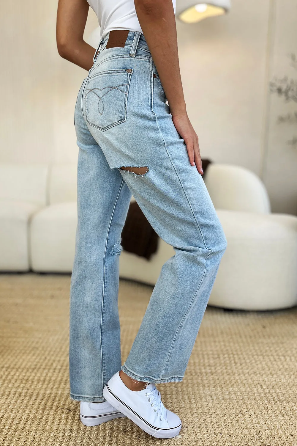 Judy Blue High Waist Distressed Straight Jeans [Online Exclusive]