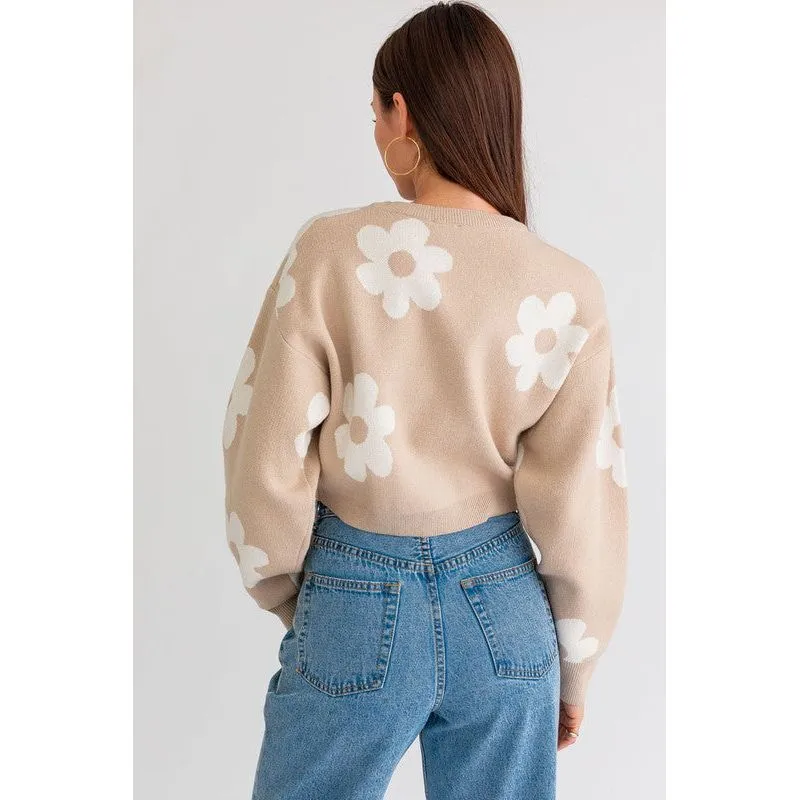 LONG SLEEVE CROP SWEATER WITH DAISY PATTERN