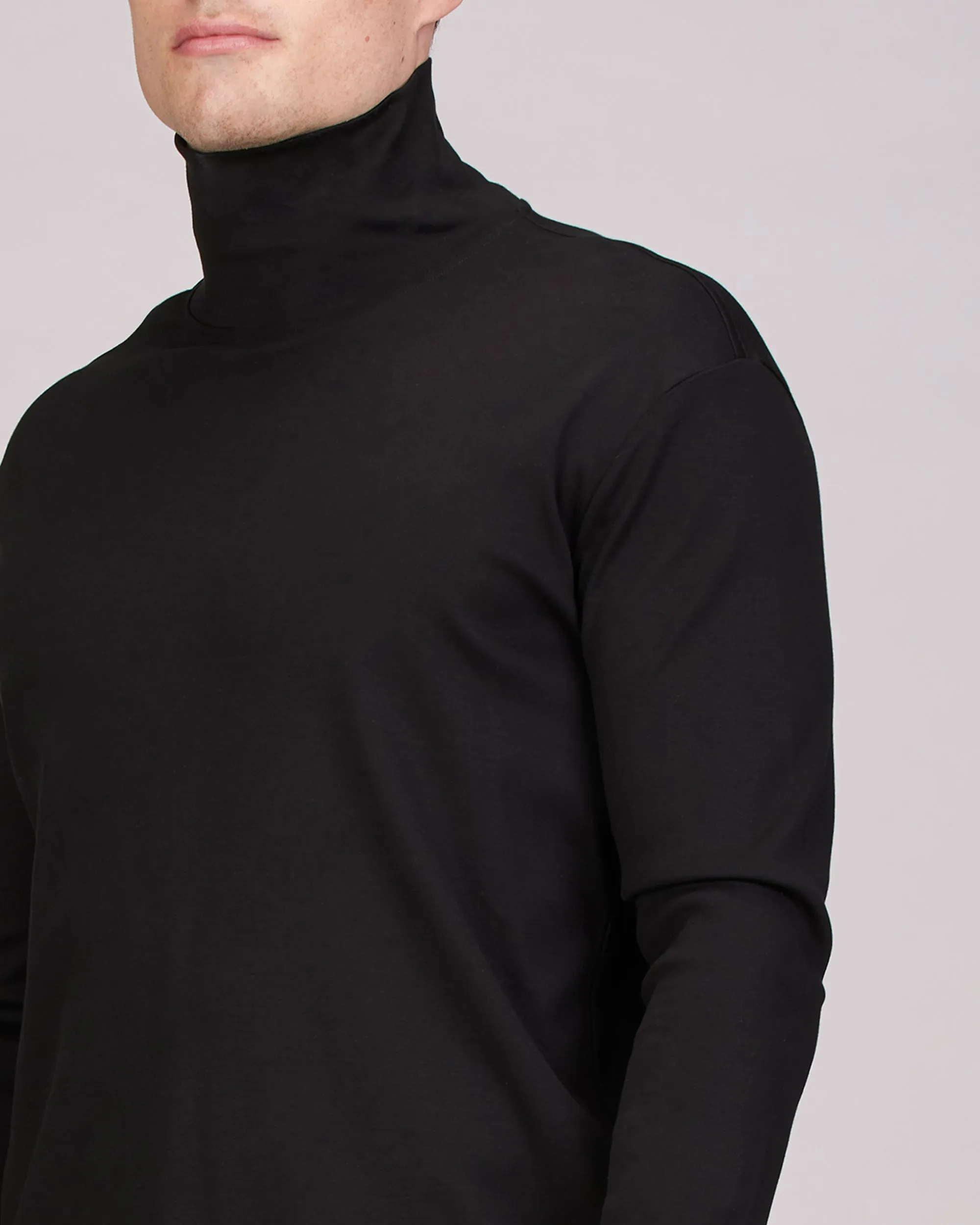 Marco Long Sleeve Turtleneck