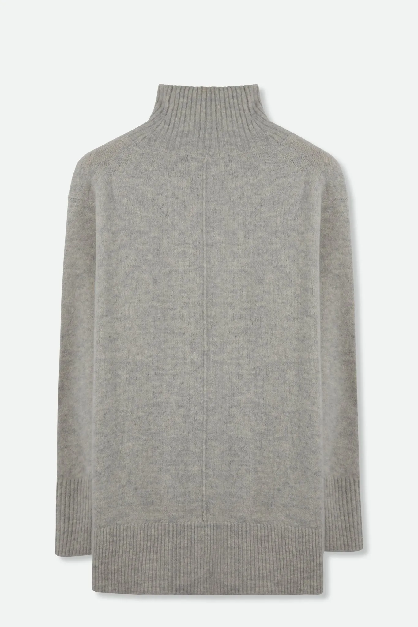 OLYMPIA OVERSIZED TURTLENECK IN CASHMERE MIST LIGHT GREY