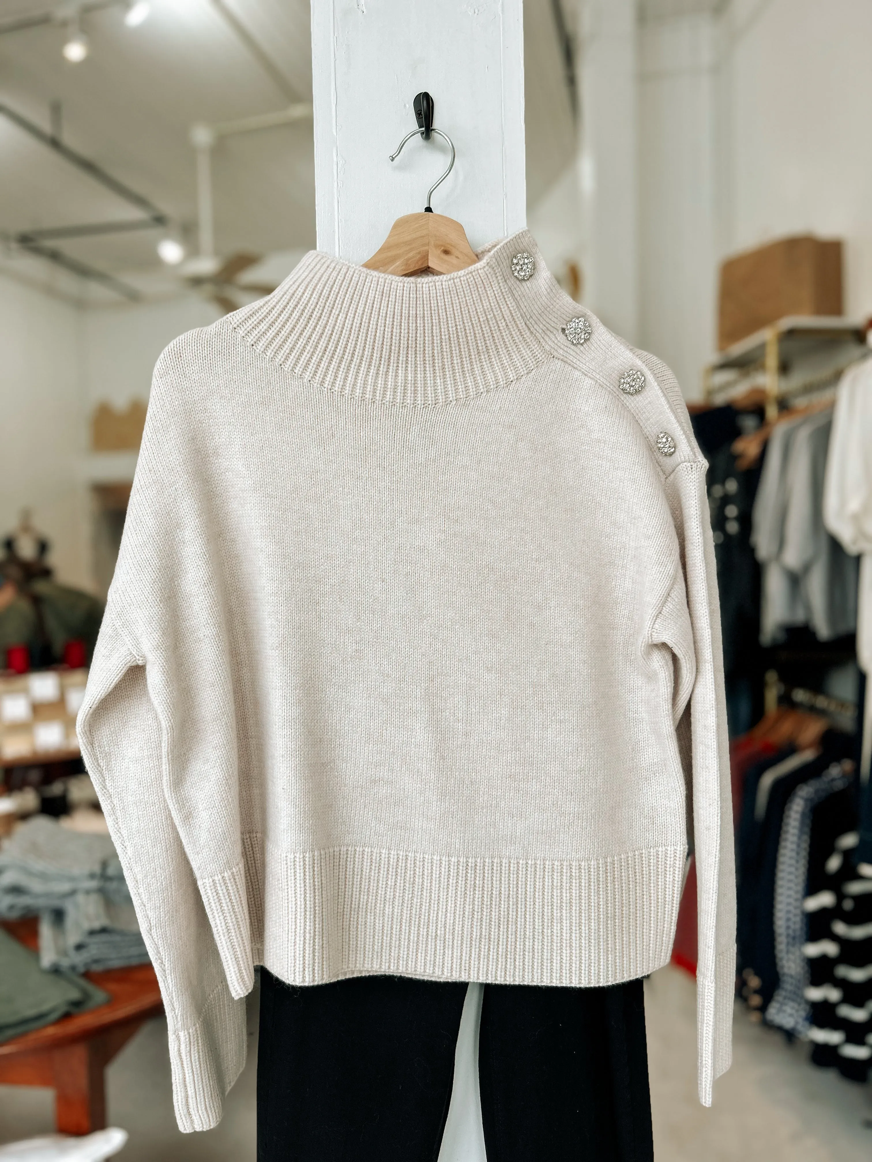 OUI Mock Turtleneck Sweater Pullover in Off White