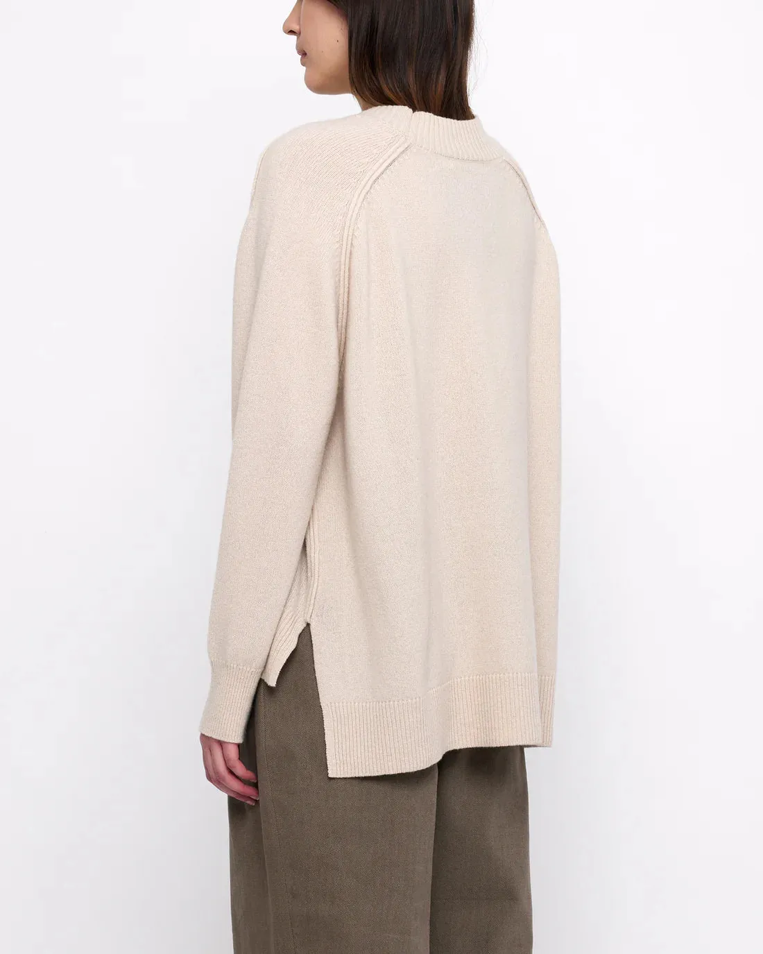 Relaxed Beige/White Rolled Seam Sweater