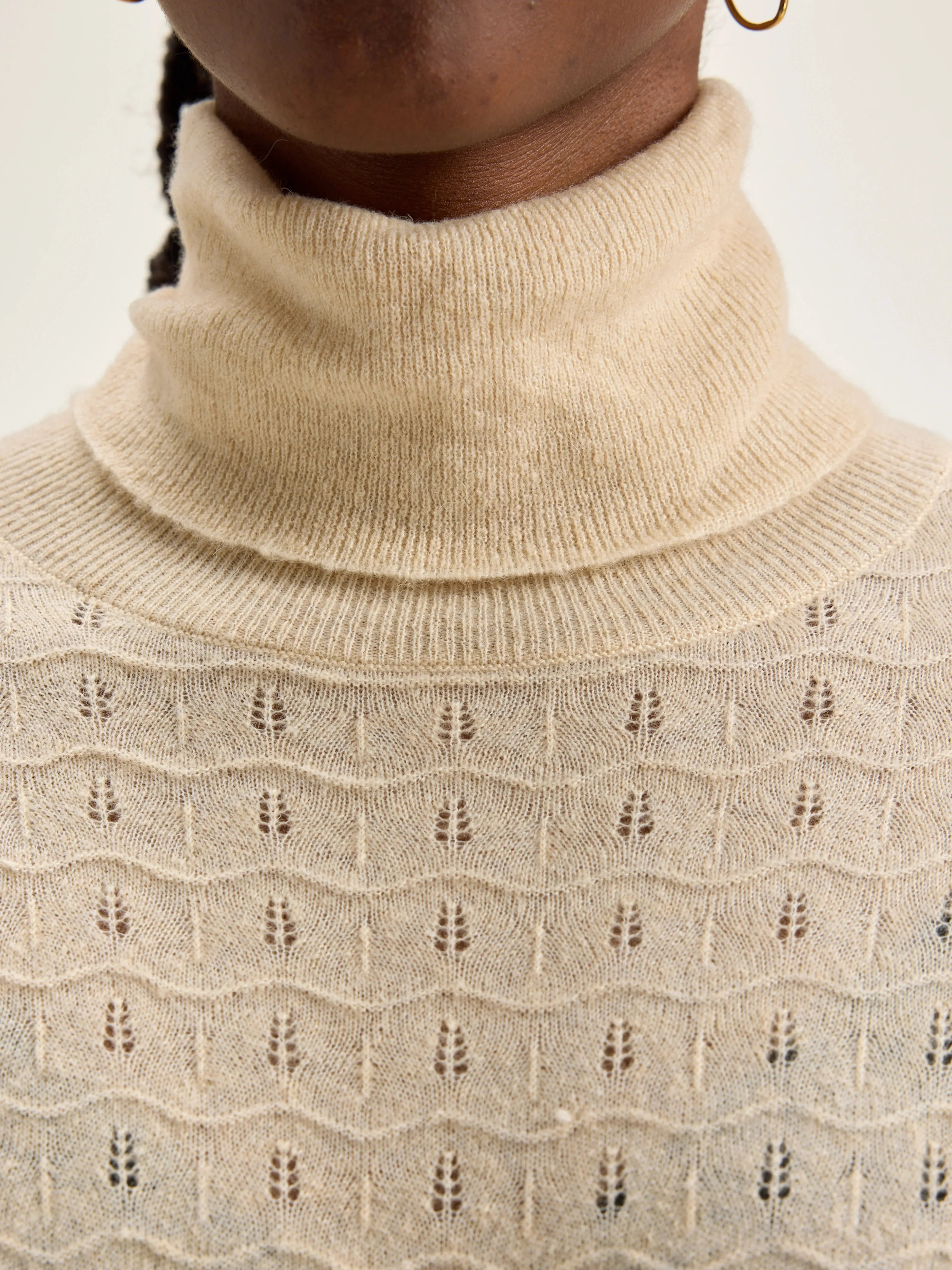 Run turtleneck sweater (242 / W / CREAM)