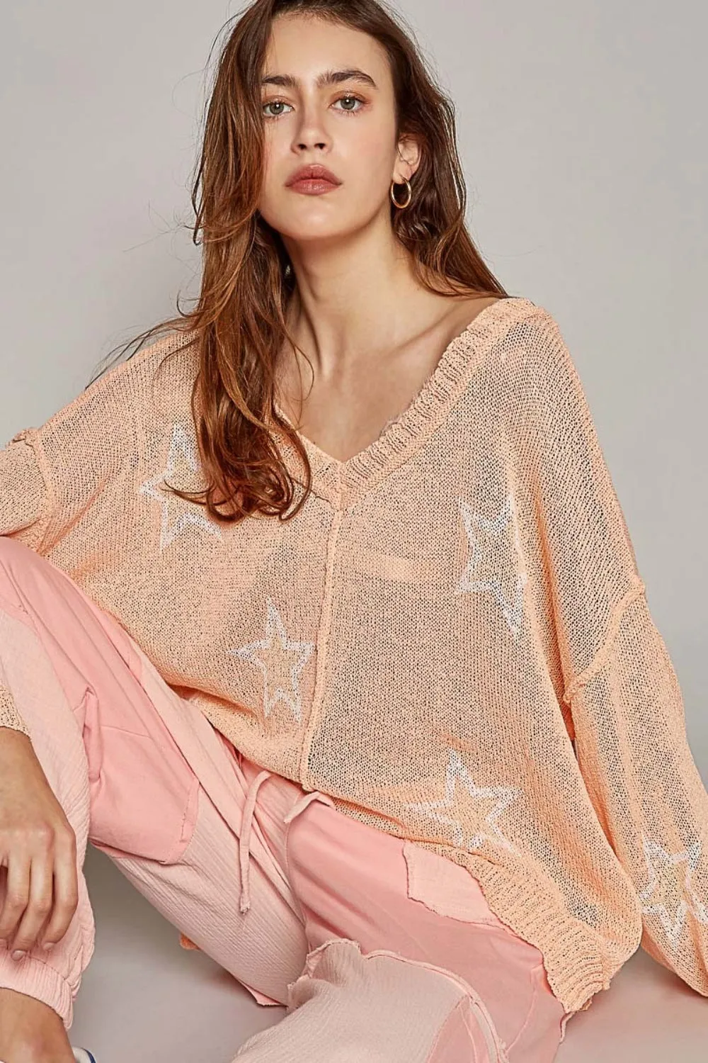 V-Neck Long Sleeve Star Print Knit Top