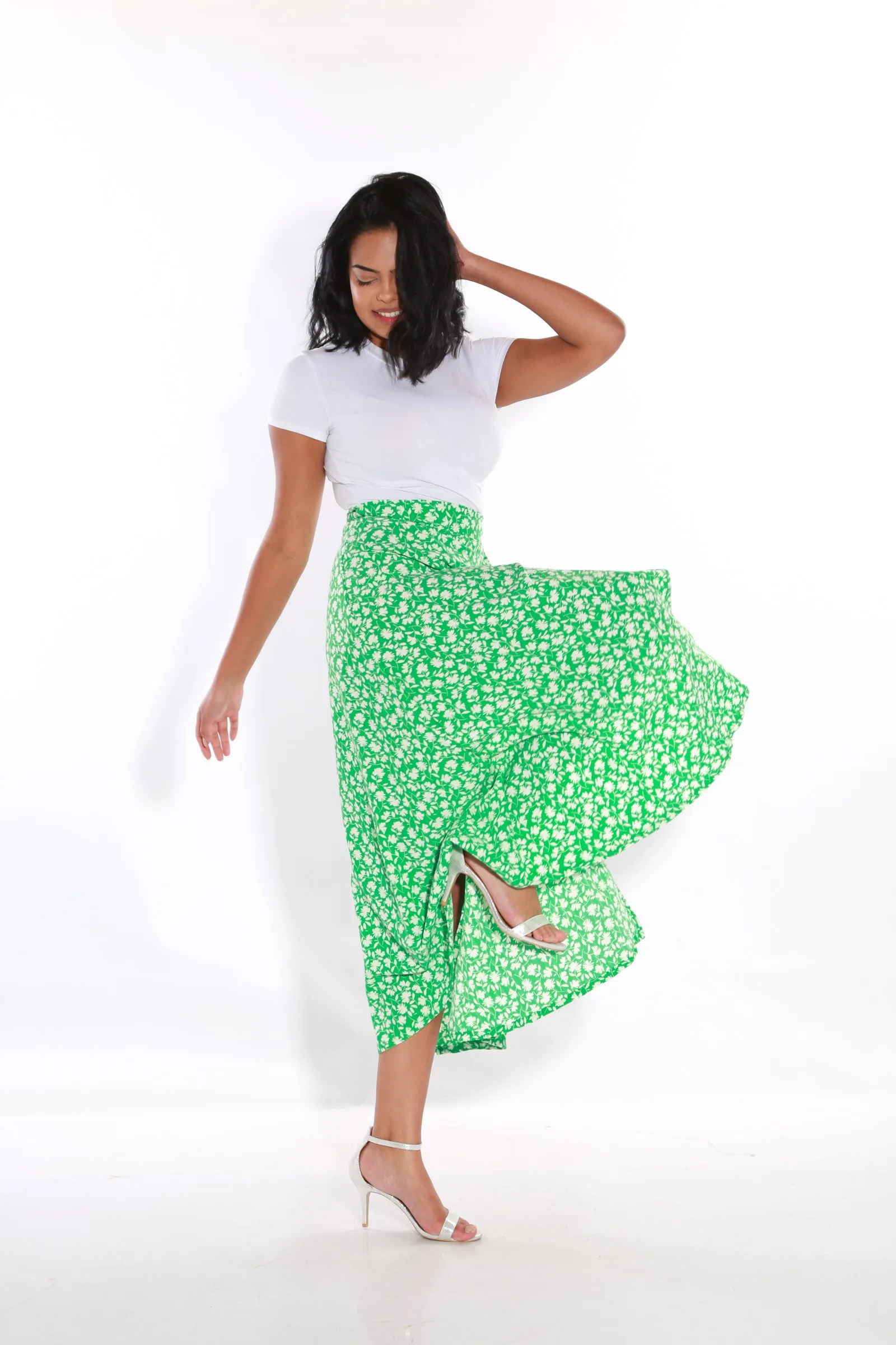 Wrap Floral Midi skirt - green