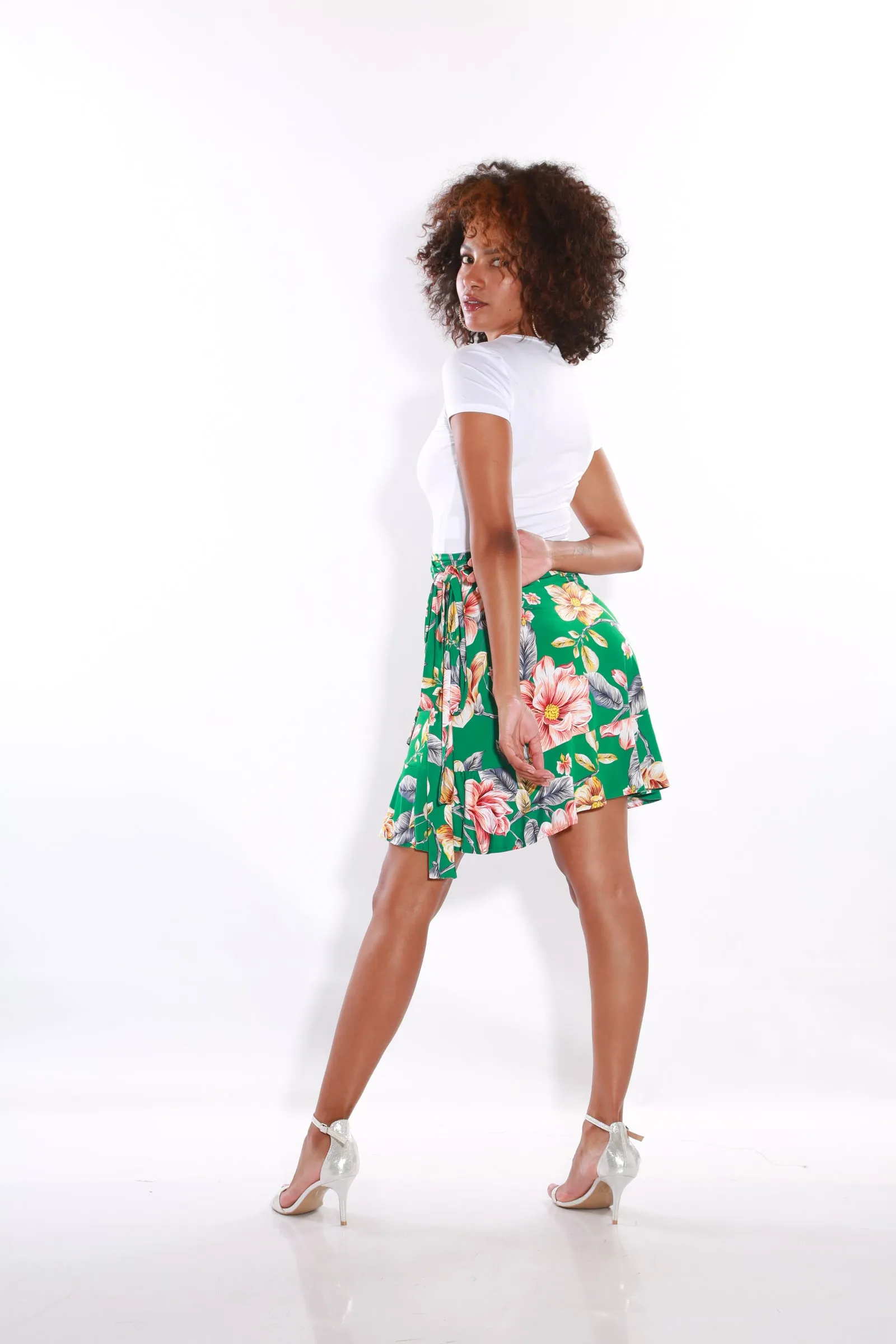 Wrap Floral short skirt - lily green